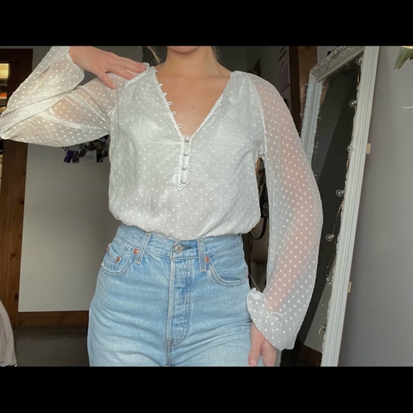 {{Brand new Abercrombie & fitch white body suit 🤍}} - Picture 2 of 3